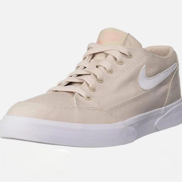 Nike GTS '16 TXT Women's Desert Sand Sneakers 10 - Picture 1 of 8